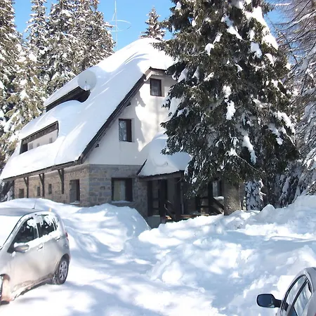 Apartment Sumska Kuca 1 *