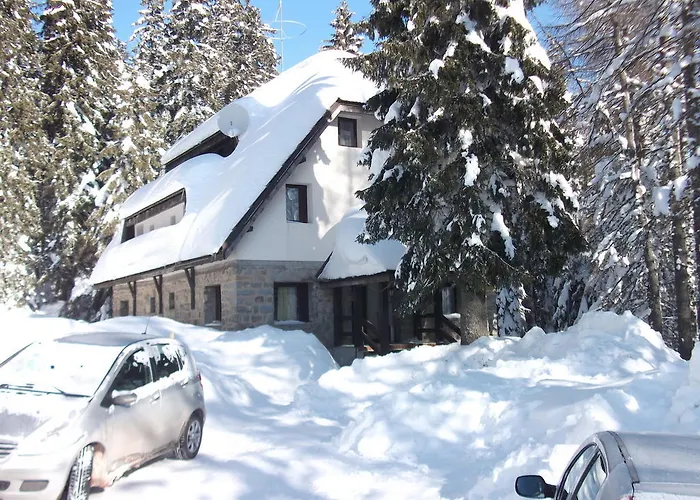 Apartamento Sumska Kuca 1 *